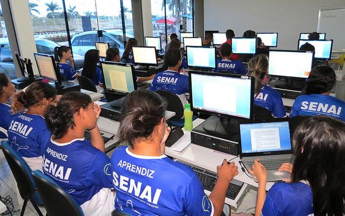 INSCREVA-SE DE GRAÇA: SENAI abre inscrições para cursos técnicos gratuitos com direito a certificado de conclusão